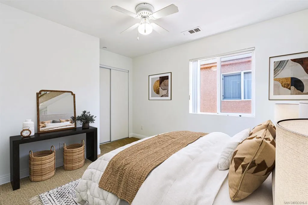 2418 W Lincoln St, Long Beach, California 90810 home-pic-21